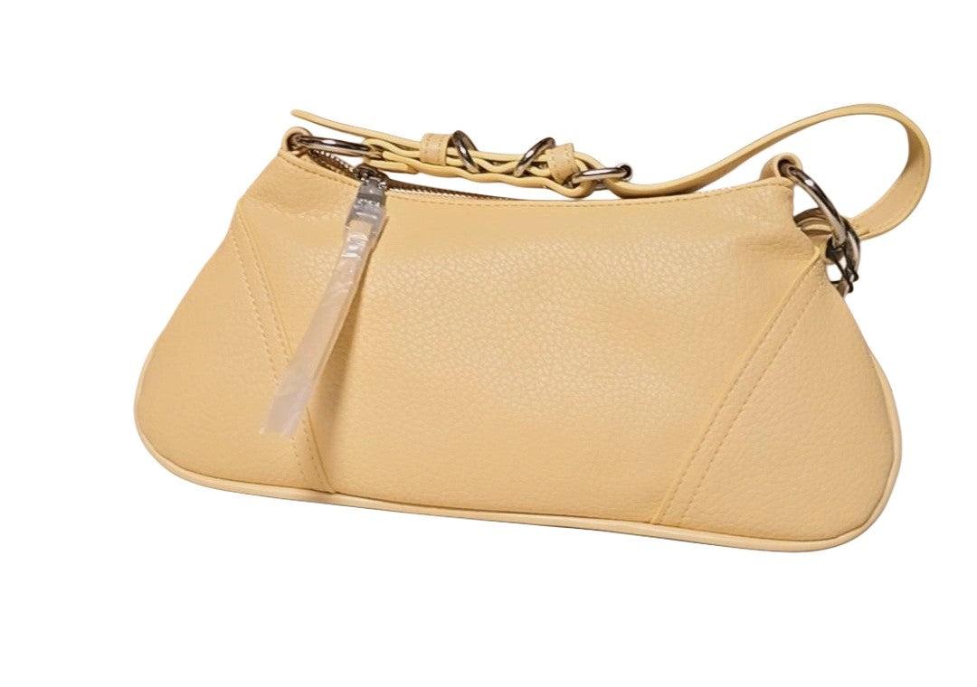 STEVE MADDEN Buttermilk BChaser update Shoulder Bag Charm, teddy - Yellow
